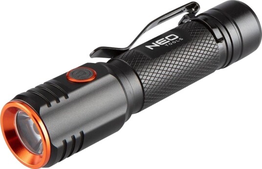 Lommelykt Ladelampe, 1Xxled, 1X2200 Mah, Svart, 20 W, 2000 Lumen, Driftstid Opptil 4 Timer Lommelykt Ladelampe, 1Xxled, 1X2200 Mah, Svart, 20 W, 2000 Lumen, Driftstid Opptil 4 Timer