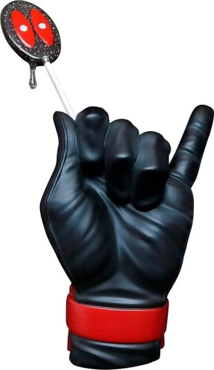 Deadpool Heroic Hands Statue 26 cm