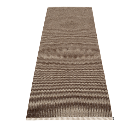 Pappelina Mono matte mørk brun 70x200 cm