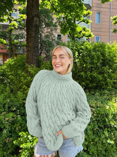 House Of Yarn Øk 05-03G Aud Genser