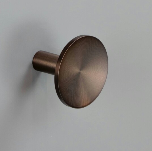 Beslag Design Sture 28 Knott Burnished Brass Beslag Design Sture 28 Knott Burnished Brass