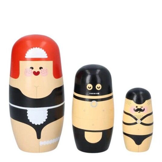 Spring Copenhagen Babushka Sexy Expressions trefigur 3 stk kirsebærtre Spring Copenhagen Babushka Sexy Expressions trefigur 3 stk kirsebærtre