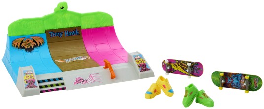 Hot Wheels Skate HQ Skatepark Med 2 Fingerboards 5+ År