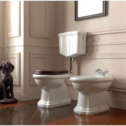Lavabo Retro LOW Gulvstående Toalett 455x705x1045 mm, Krom/P-lås, Hvit Lavabo Retro LOW Gulvstående Toalett 455x705x1045 mm, Krom/P-lås, Hvit
