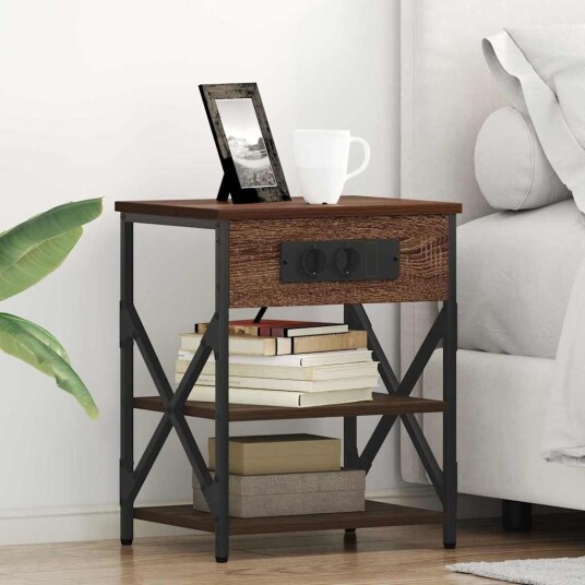 Nattbord med ladestasjon 2 pcs brun eik Konstruert tre Nattbord med ladestasjon 2 pcs brun eik Konstruert tre
