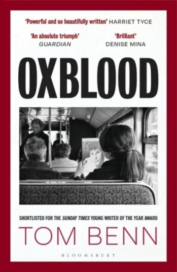 Oxblood Av Tom Benn