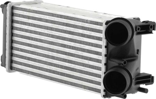 Intercooler HELLA 8ML 366 470-951
