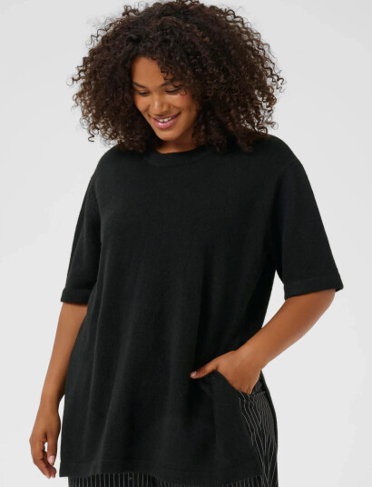 Kaffe Curve Kcniela Pullover - Black - M Kaffe Curve Kcniela Pullover - Black - M