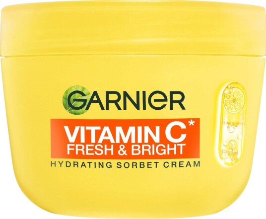 Garnier Vitamin C* Fresh & Bright Ultralet Hydrering Sorbetkrem 85 ml Garnier Vitamin C* Fresh & Bright Ultralet Hydrering Sorbetkrem 85 ml