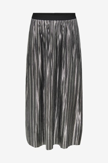 Only Carmakoma   Maxi skjørt carShiver Plisse Skirt JrSølv
