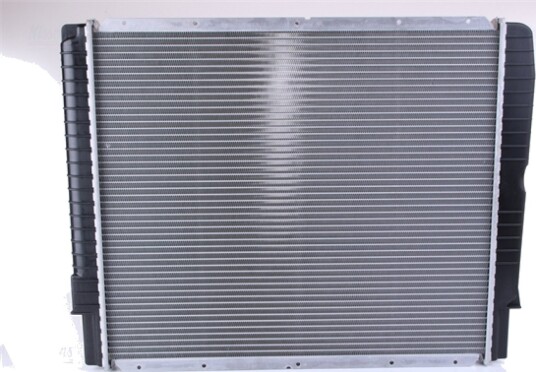Radiator NISSENS 65523A