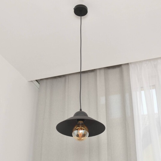 HELam Sorapis pendellampe svart metall Ø 27,5 cm HELam Sorapis pendellampe svart metall Ø 27,5 cm