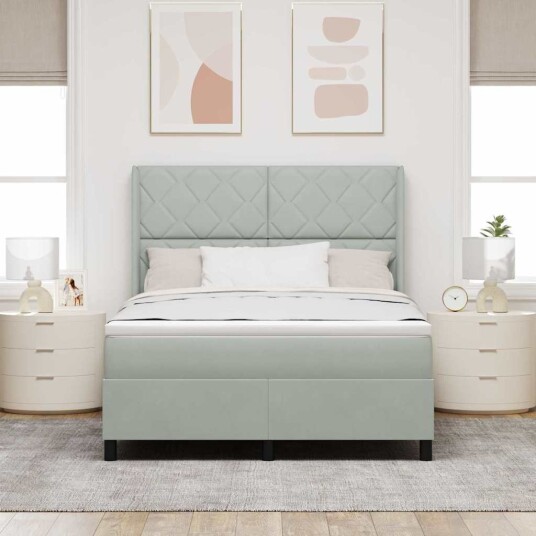 Box Spring Seng med Madrass Lysegrå 140x190 cm Fløyel