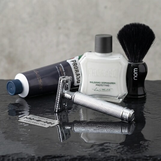 Introsett til tradisjonell barbering INTRO-01-ALO-89-SY-SORT