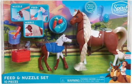 Spirit Riding Free Feed and Nuzzle hest med føll