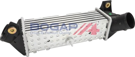 BOGAP A4220179 Intercooler BOGAP A4220179 Intercooler