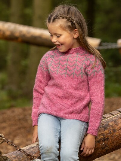 Viking Garn 2332 11A Gunilla Genser Viking Garn 2332 11A Gunilla Genser