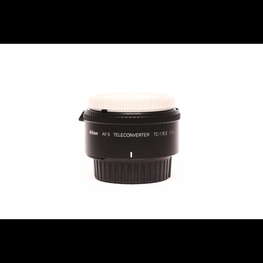 Nikon AF-S Teleconverter TC-17EII Se beskrivelse