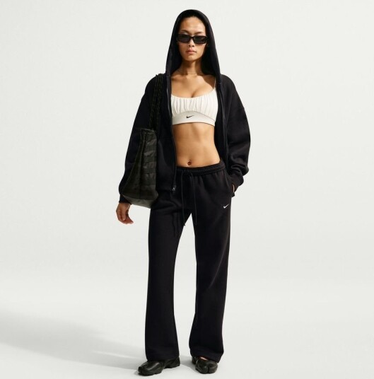 Nike Treningsbukser Studio Fleece Mid rise Open hem Svart/seil Kvinner størrelse X Small