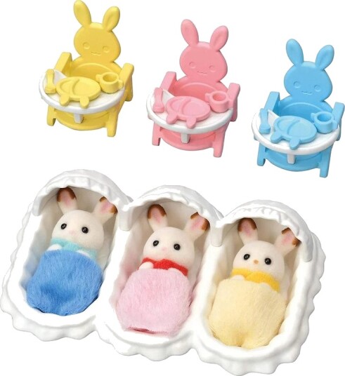 Sylvanian Families Trillinger Med Tilbehør - Lekesett for Dukkehus, 19 Deler Sylvanian Families Trillinger Med Tilbehør - Lekesett for Dukkehus, 19 Deler