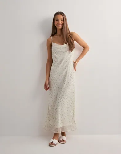 Vero Moda Hvit Vmsmilla Sl 7/8 Waterfall Dress Wvn