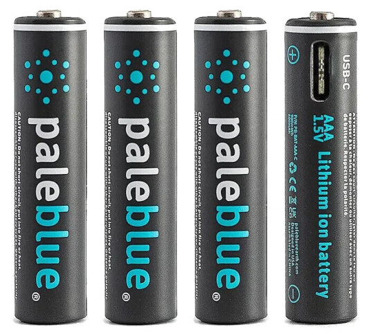 Pale Blue Li-ion Rechargeable AAA Batter Pale Blue Li-ion Rechargeable AAA Batter