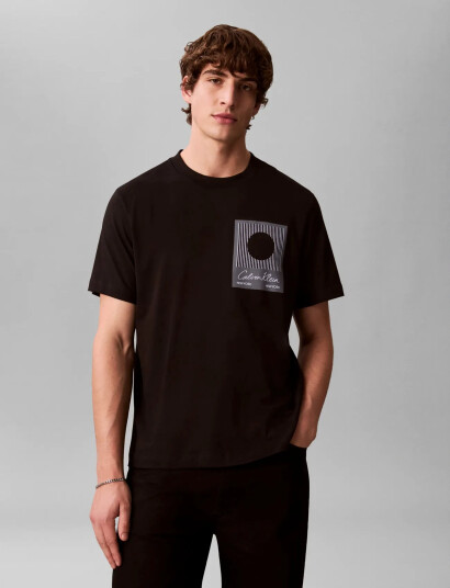 Calvin Klein Ss 20S Calvin Klein Matches Grap - Black - S Calvin Klein Ss 20S Calvin Klein Matches Grap - Black - S