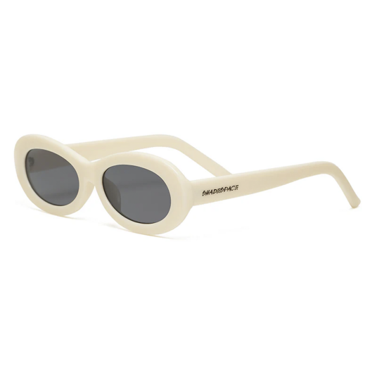 Shadespace Ara Creamy White Solbriller SS067 Unisex Shadespace Ara Creamy White Solbriller SS067 Unisex
