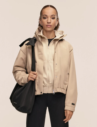 Casall Scandi Bomber Rain Jacket Beige L