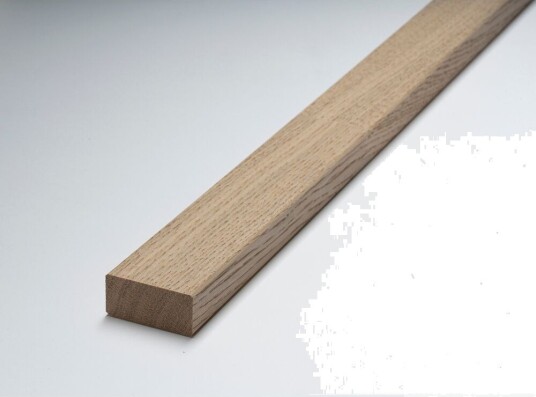 Harmoni Spile Lakkert Europeisk Eik 21x43x2390 mm Lett Hvitpigmentert Harmoni Spile Lakkert Europeisk Eik 21x43x2390 mm Lett Hvitpigmentert
