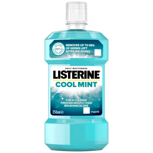 Listerine Cool Mint Munnvann 250 ml. Listerine Cool Mint Munnvann 250 ml.
