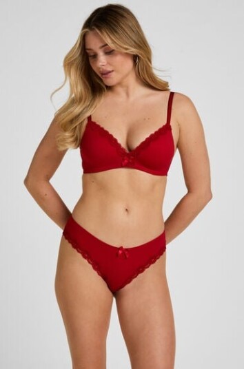 Hunkemöller Brasiliansk truse Lola Rød