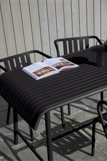 Jotex Spisebord Utendørs Svart NERJA 2094167010