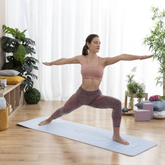 Yogamatte med posisjonslinjer og trening guide Yogamatte med posisjonslinjer og trening guide