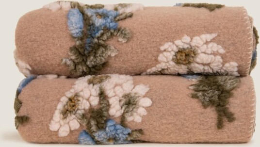 Frati Home Pledd Bunch of Flowers easy boiled 150x190