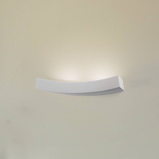 SOLLUX LIGHTING Lino vegglampe av keramikk buet form