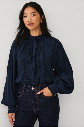 Ellos Collection Bluse med blondedetaljer Blå