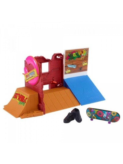 Hot Wheels Skate Donut Skatepark With Tony Hawk Fingerboard & Pair Of Shoes