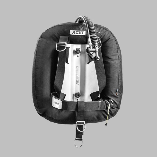 AGIR Niord Double Tank Rig SS 6 mm, 45 lbs AGIR Niord Double Tank Rig SS 6 mm, 45 lbs
