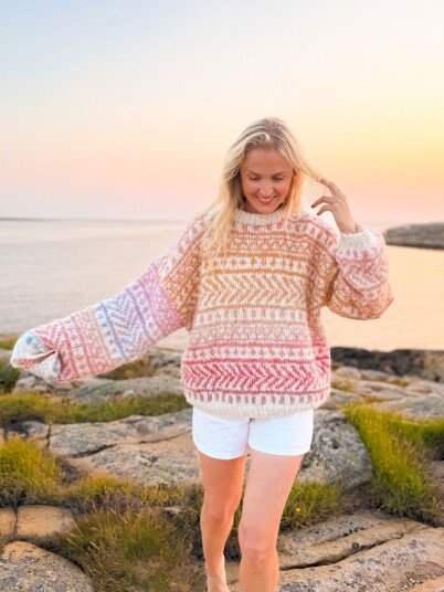 House Of Yarn IR 02-31b Hanami Genser Soft & Caness