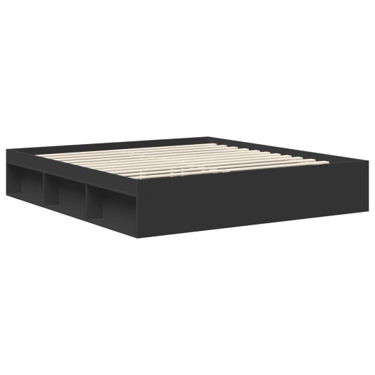  Sengestamme med hodegjerde Svart 180 x 200 cm Konstruert tre