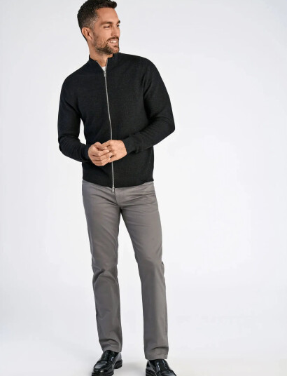 Lindbergh Black 100% Merino Zip Through Knit - Black - L