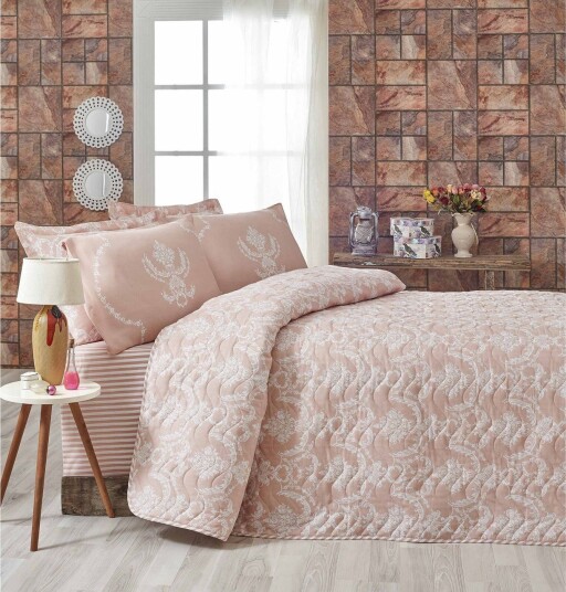 Eponj Home Sengeteppe Enkelt 160x220+Putetrekk Quiltet Rosa/Hvit