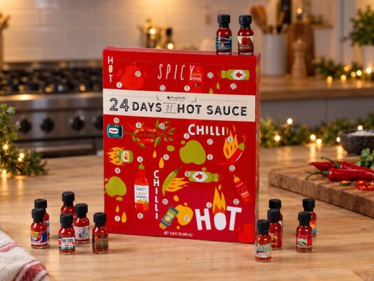 24 Days of Hot Sauce julekalender   Thoughtfully