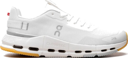 On Running Dame Sport Hvit 40 1/2 EU, On Running Dame Sport Hvit 40 1/2 EU,