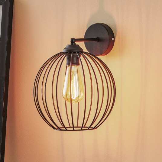 HELam Cumera-vegglampe i svart med burskjerm HELam Cumera-vegglampe i svart med burskjerm