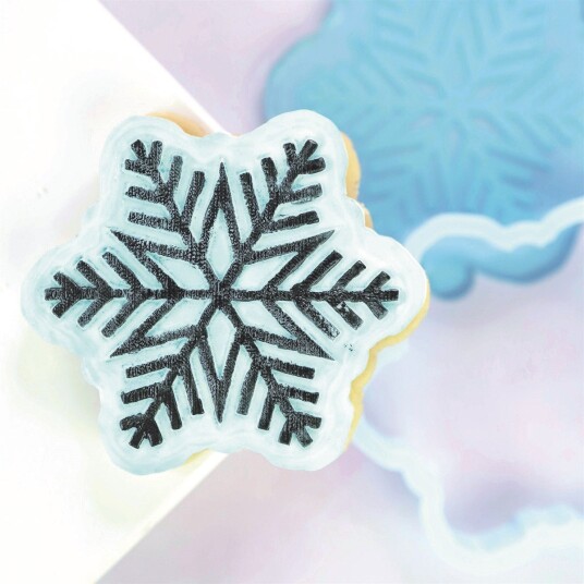 Sweet Stamp Outboss  Stamp n Cut Snøfnugg 