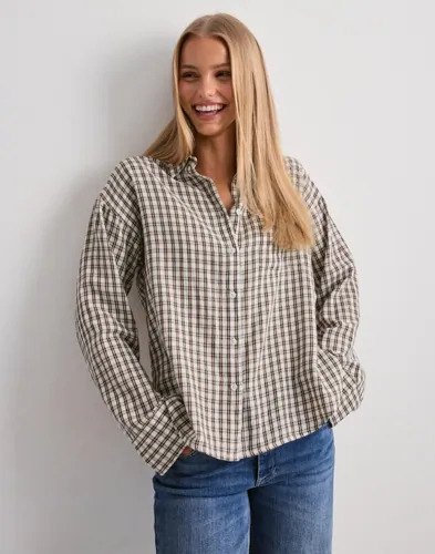Nelly Rutete/Stripete Check Shirt