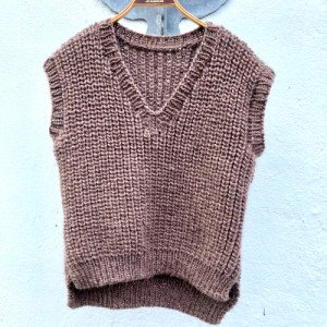 Annas Vest af Knit by Nees – Garnpakke til Annas Vest, Str. XS  XL  XS/S