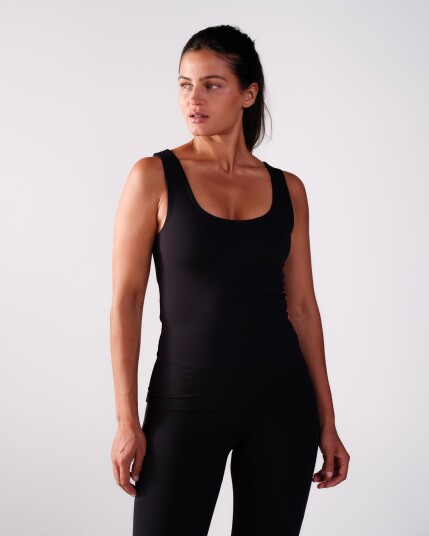 LEVITY Second-Skin Tank Top Black - S
